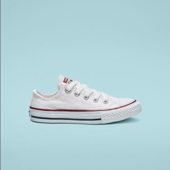 black and white low top converse